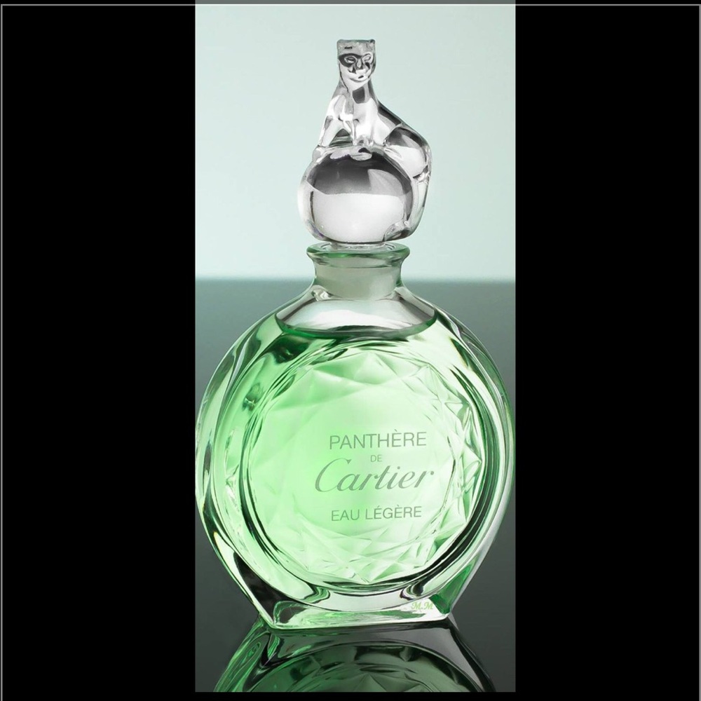 LOOKING for Panthère de Cartier Eau Légère