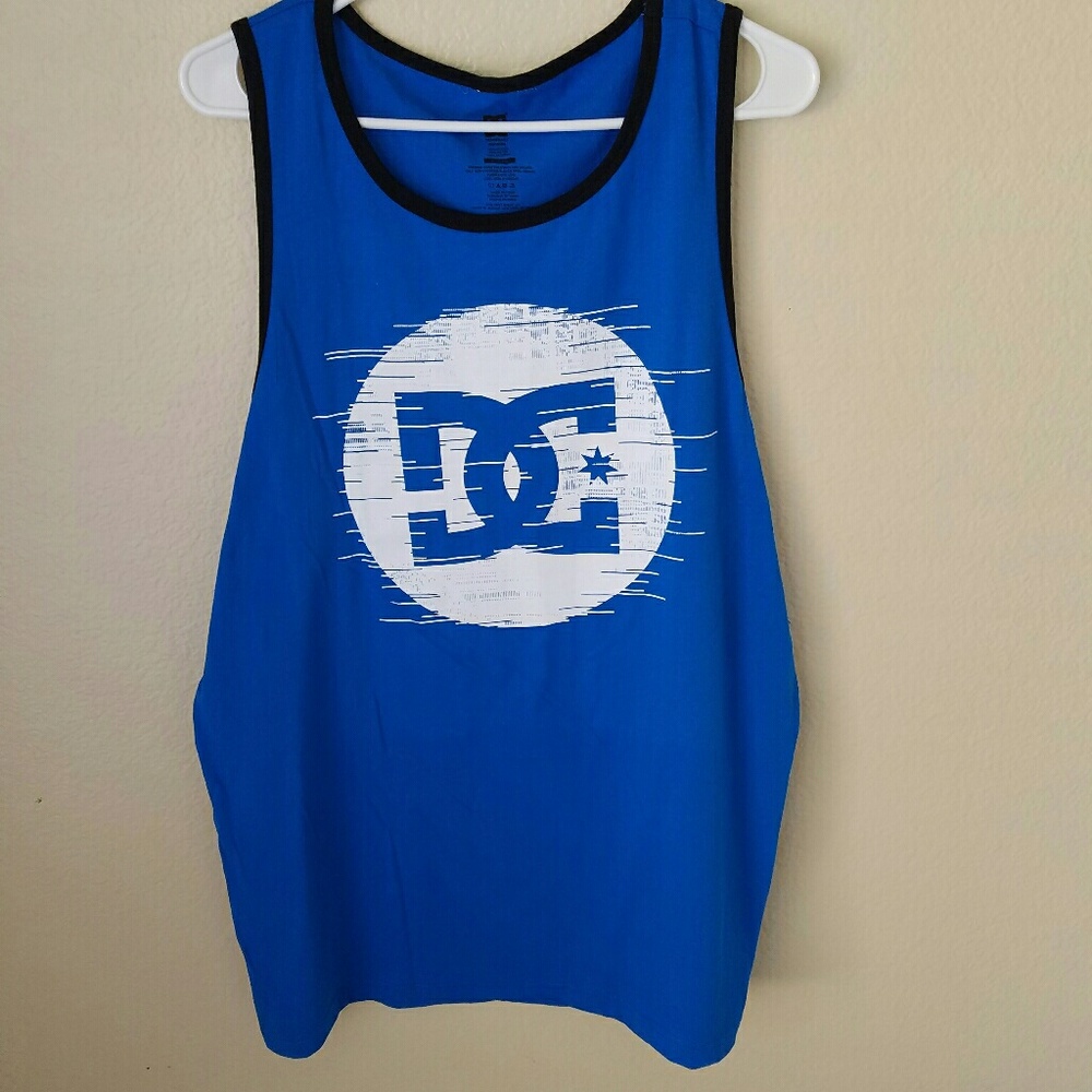 !NWT MEN'S TANK TOP!