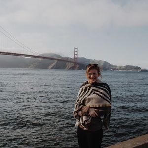 Meet your Posher, Olivia