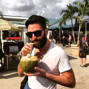 Meet your Posher, Christopher