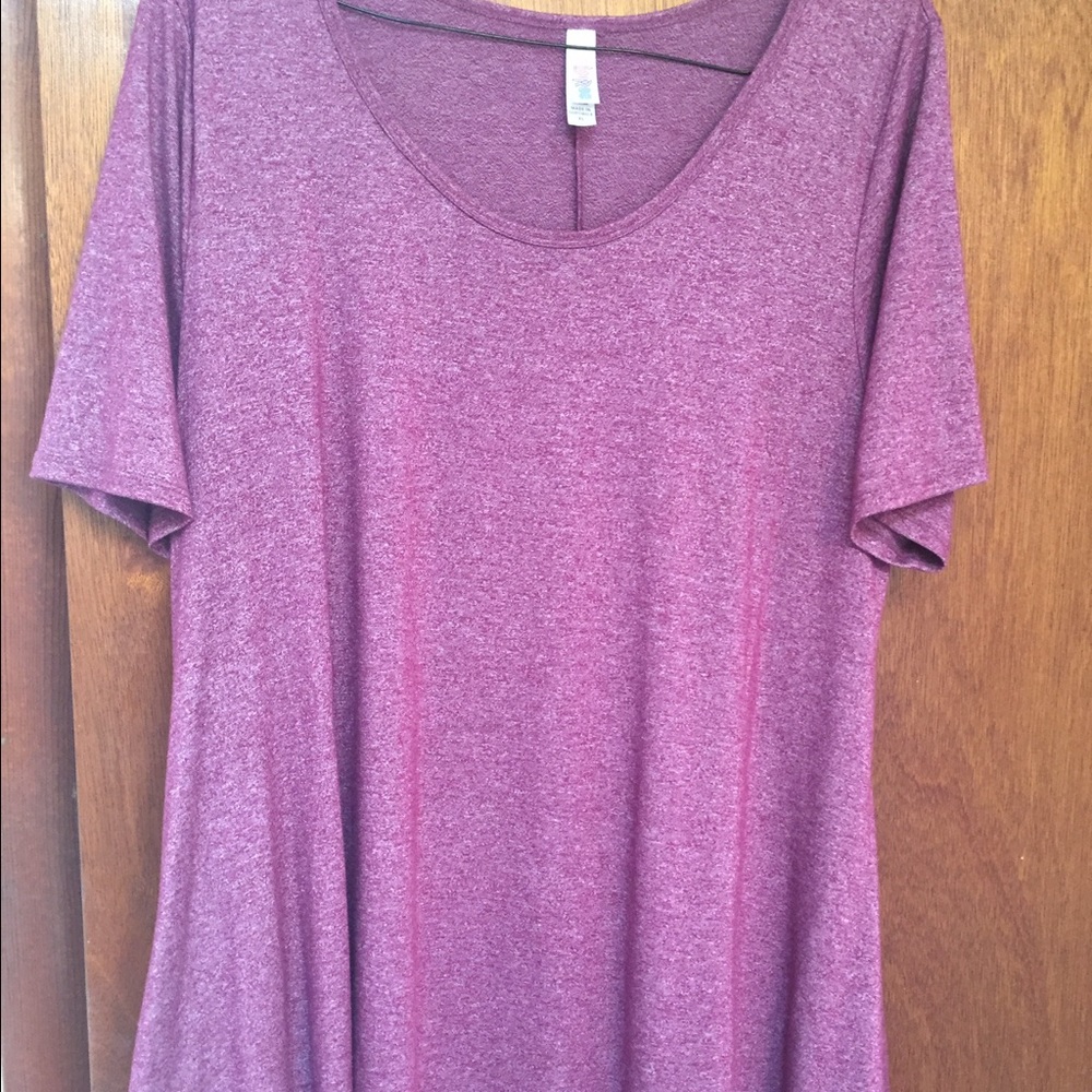 Used Lularoe XL perfect tee