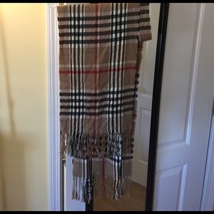 Khakis plaid scarf!!