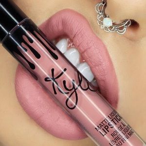 Kylie Matte Lipstick in Koko K