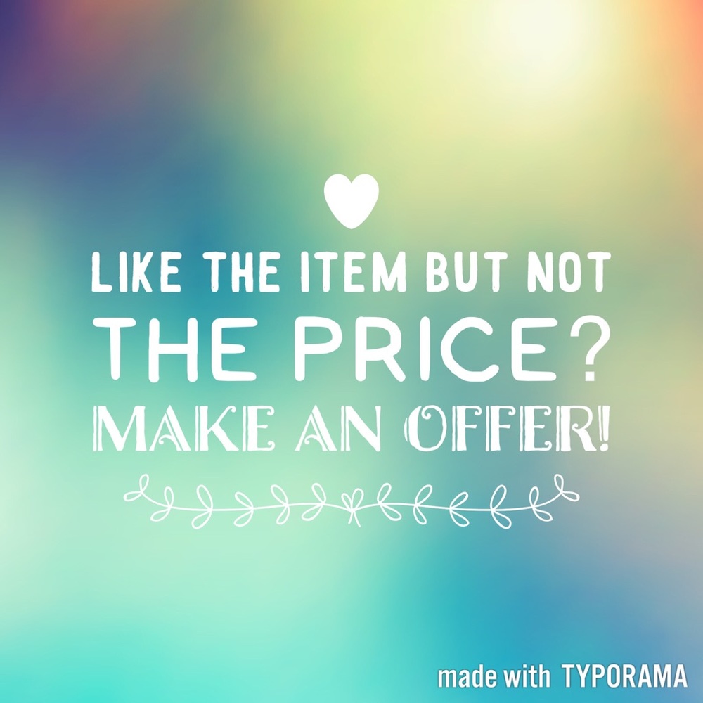 🌟SALE🌟 White Royal Print Top - Picture 5 of 5