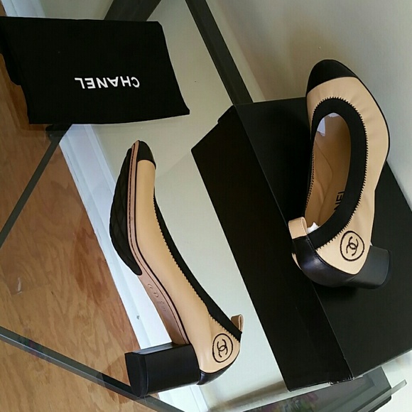 Authentic chanel shoes - Picture 4 of 8