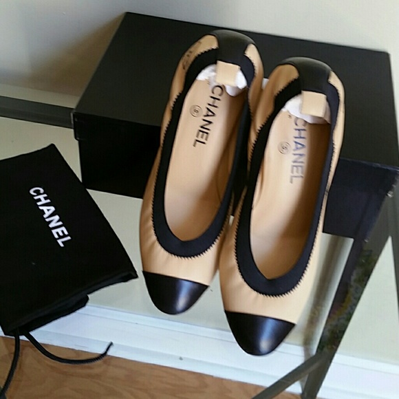 Authentic chanel shoes - Picture 7 of 8