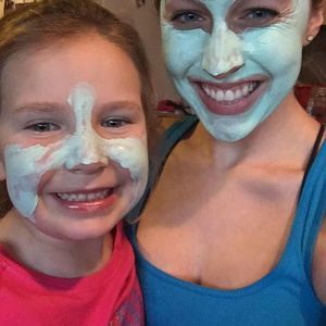 Meet your Posher, Abigail