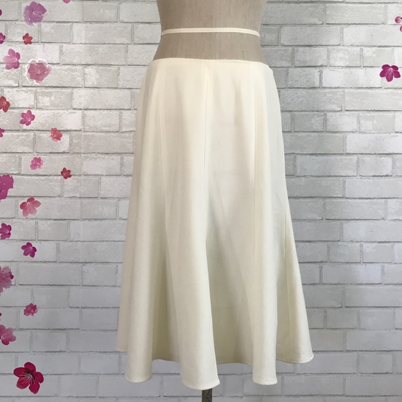 White House Black Market Dresses & Skirts - White House Black Market white career skirt size10