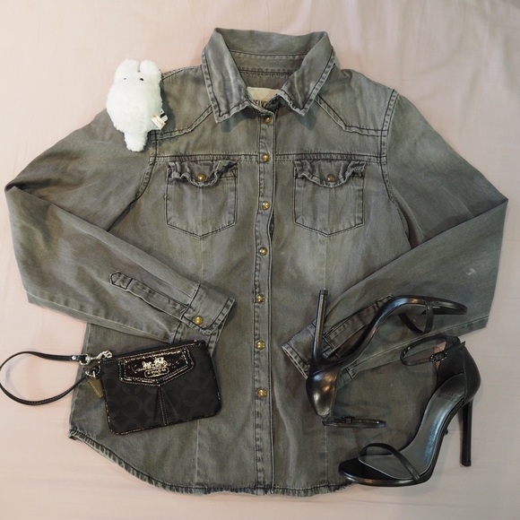 Brandy Melville Tops - Brandy Melville Dark Grey Button Up