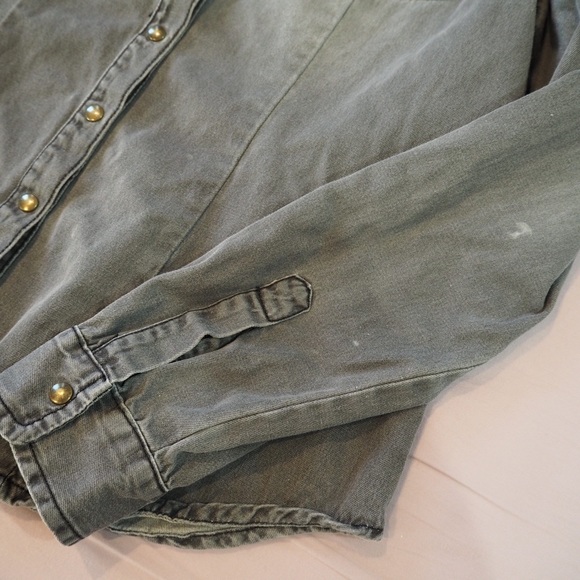 Brandy Melville Dark Grey Button Up - Picture 4 of 6