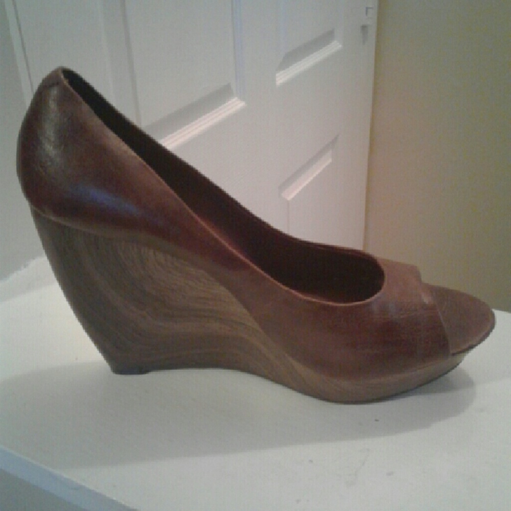 Jessica Simpson shoes