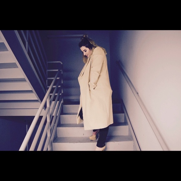 A glimpse into my style! And yes...that is me! - Picture 2 of 6