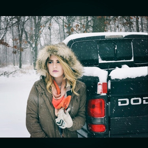 A glimpse into my style! And yes...that is me! - Picture 6 of 6