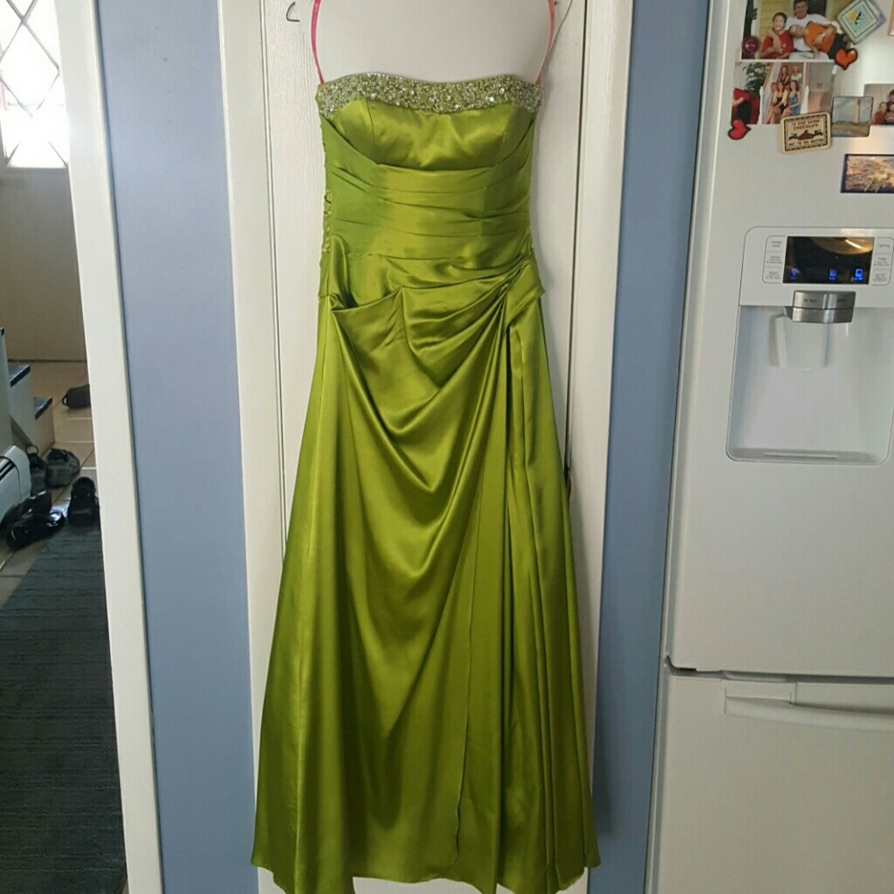 Green strapless prom dress