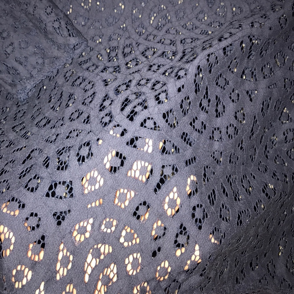Blouse - Picture 2 of 2