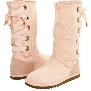NWOT Pink Heirloom Uggs