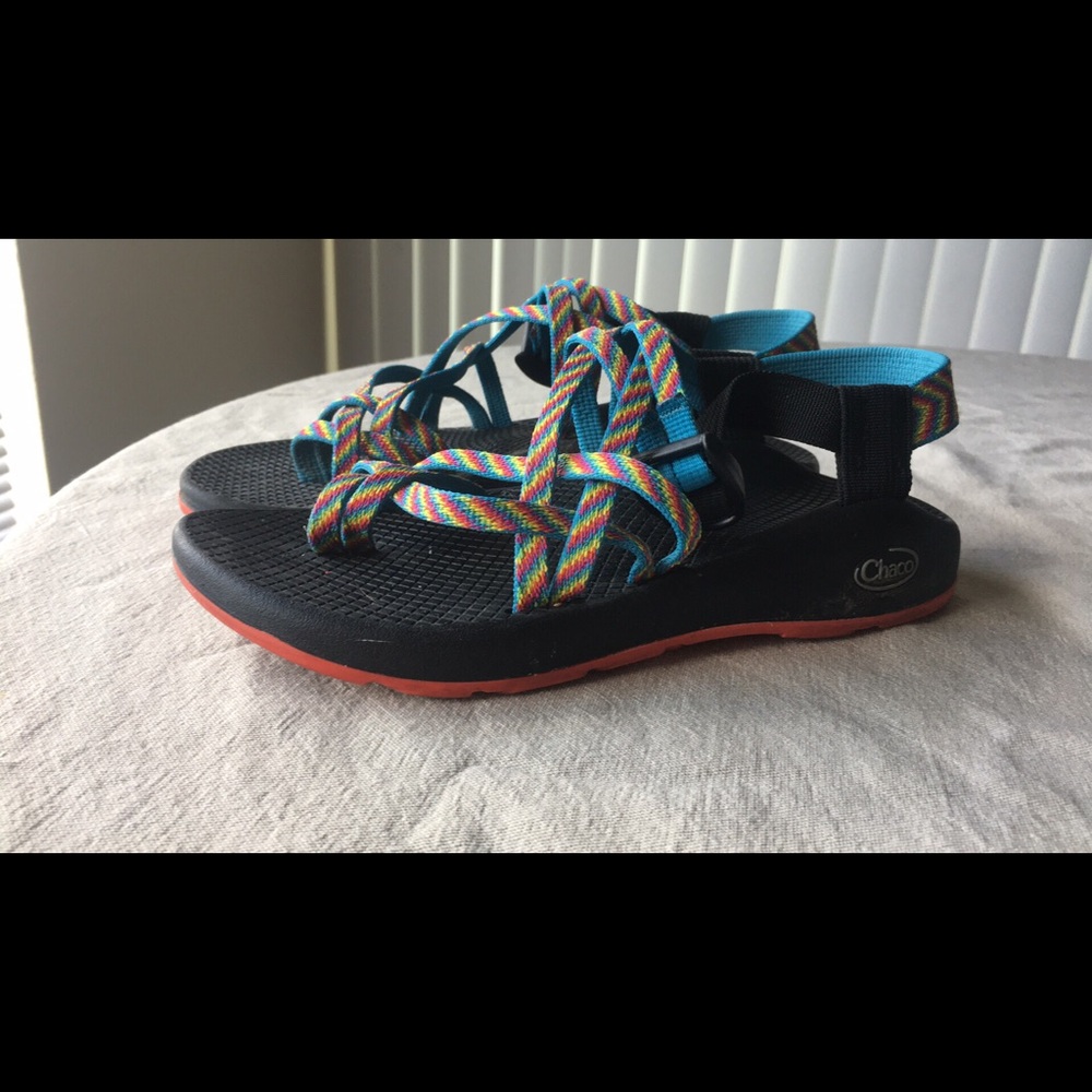 Size 7 Chacos