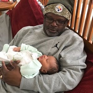 Meet your Posher, Daphne