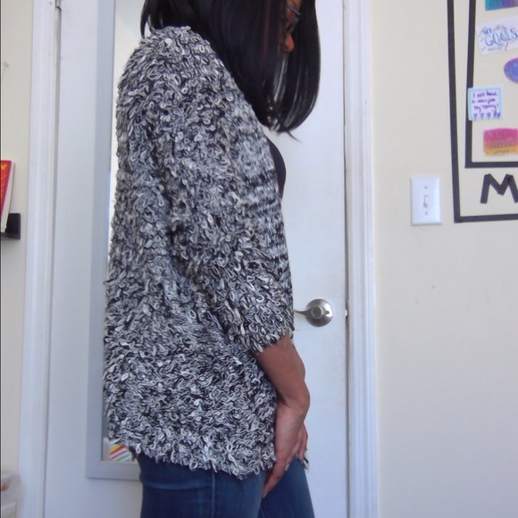 Loop knit sweater - Picture 2 of 4