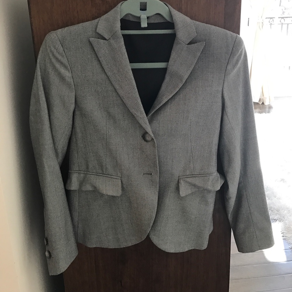 Theory suit
