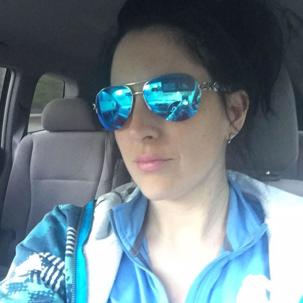 Meet your Posher, Stephanie