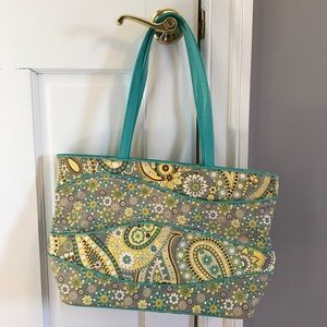 Vera Bradley beach tote