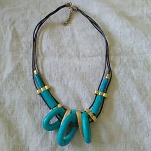 Turquoise & Gold Tone Necklace