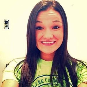 Meet your Posher, Dorothia