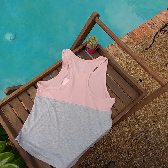 Graphic tee - Picture 2 of 2