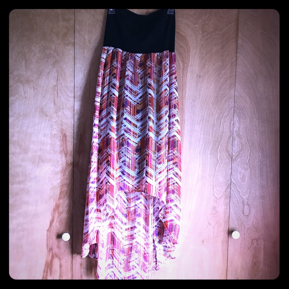Hi-lo strapless dress