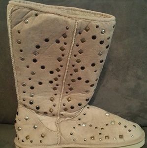Women's boots