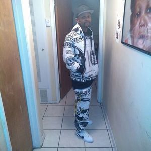 Meet your Posher, Milton