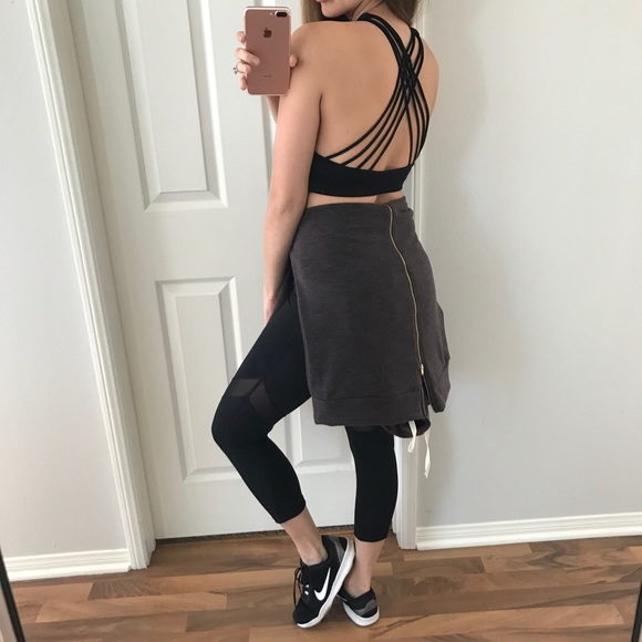 SOLD OUT - Picture 4 of 4