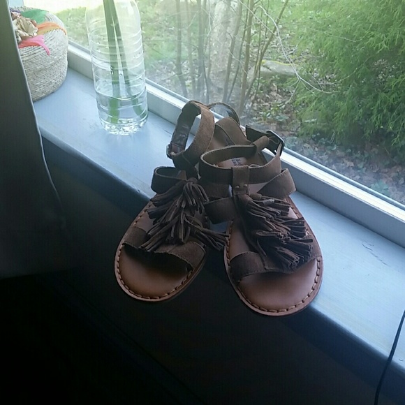 SOLDAmerican Eagle Sandal - Picture 2 of 6