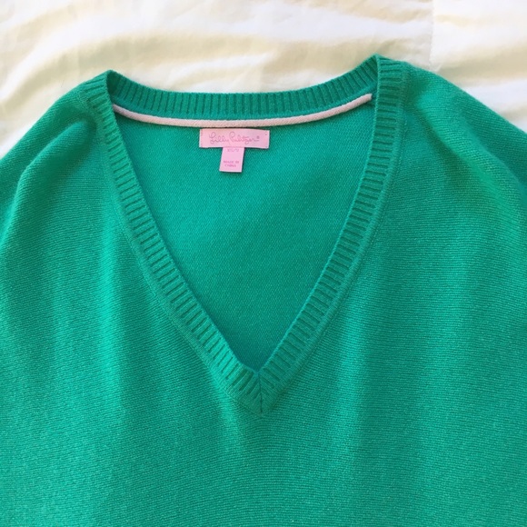 Lilly Pulitzer Sweaters - Lilly Pulitzer Green Chloe Cashmere Pullover Lilly Pulitzer Sweaters - Lilly Pulitzer Green Chloe Cashmere Pullover