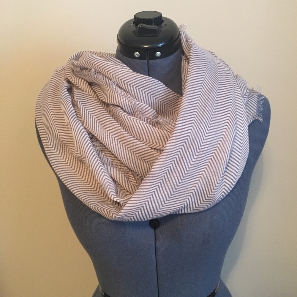 MAURICES infinity scarf