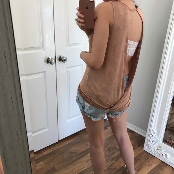 SOLD OUT - Picture 5 of 6