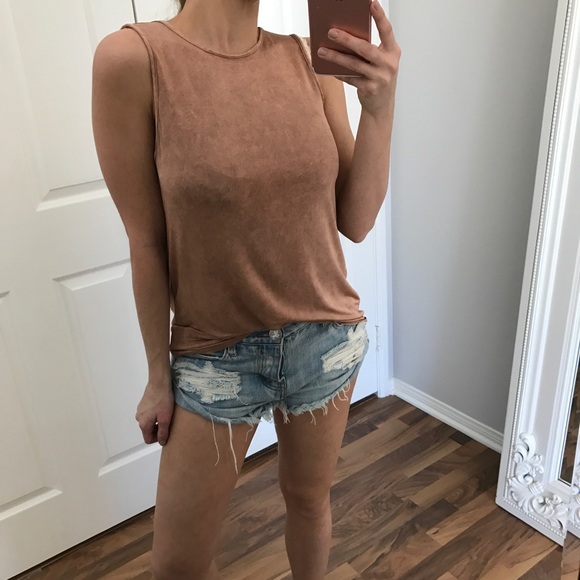 SOLD OUT - Picture 2 of 6