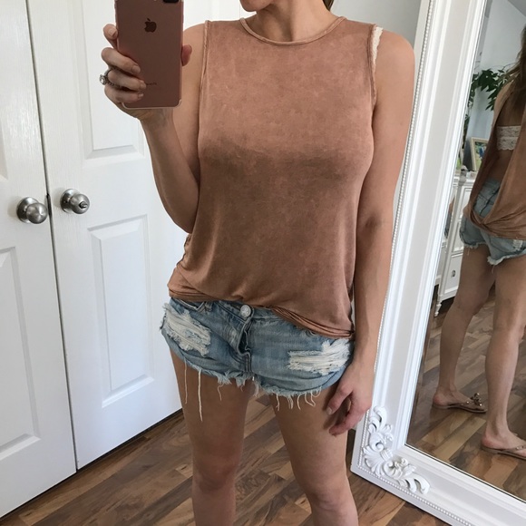 SOLD OUT - Picture 4 of 6