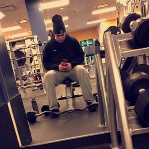 Meet your Posher, Jonathan