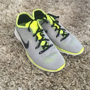 Nike free 5.0 tri-fit 5