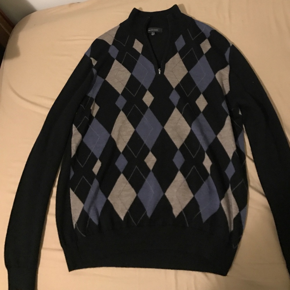 Saks Fifth Avenue argyle sweater with zipper