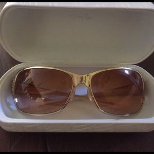 Oakley women's sunglasses