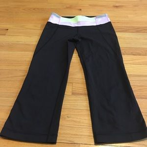 Lululemon Gather & Crow Crop