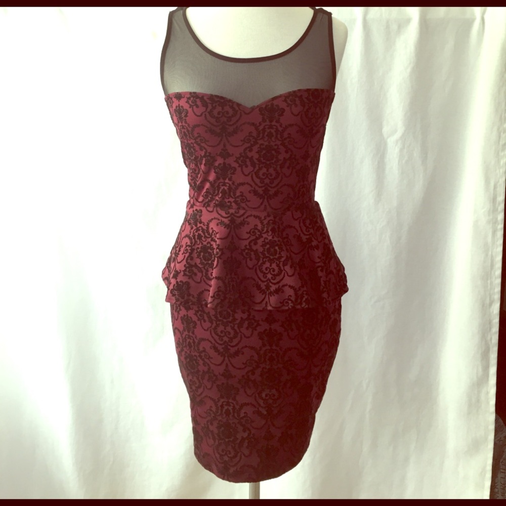 🚫SOLD🚫 Peplum Dress