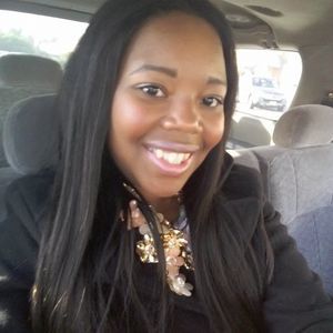 Meet your Posher, Leslee