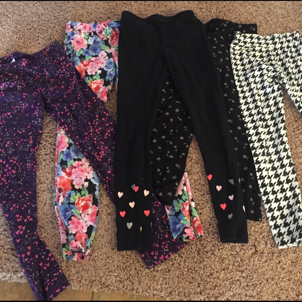 Lot of girls leggings.‼️SPRING BREAK SALE‼️
