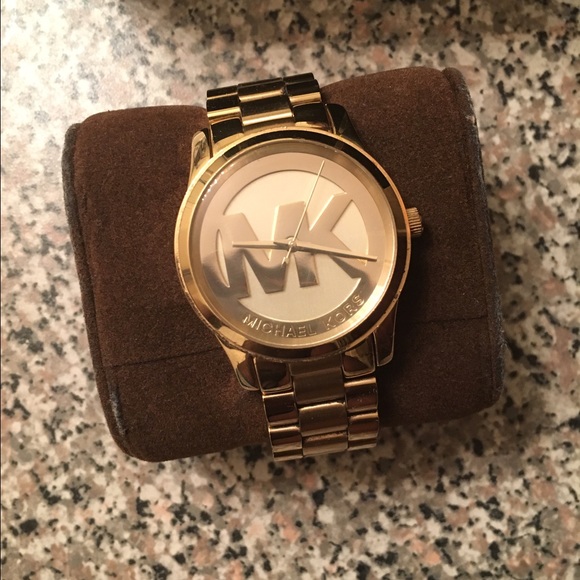 Michael Kors Watch - Picture 3 of 5
