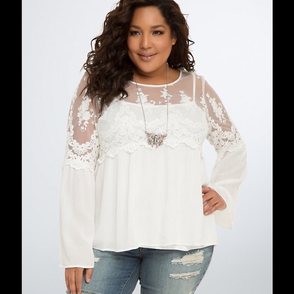 Torrid white bell sleeve and lace blouse size 3