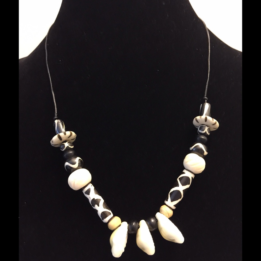 Necklace - Picture 2 of 2